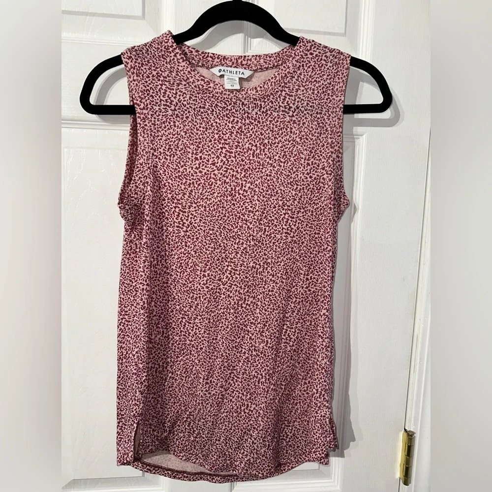 Athleta Leopard Print Pink Sleeveless Muscle Tee (XS) - Picture 2 of 16
